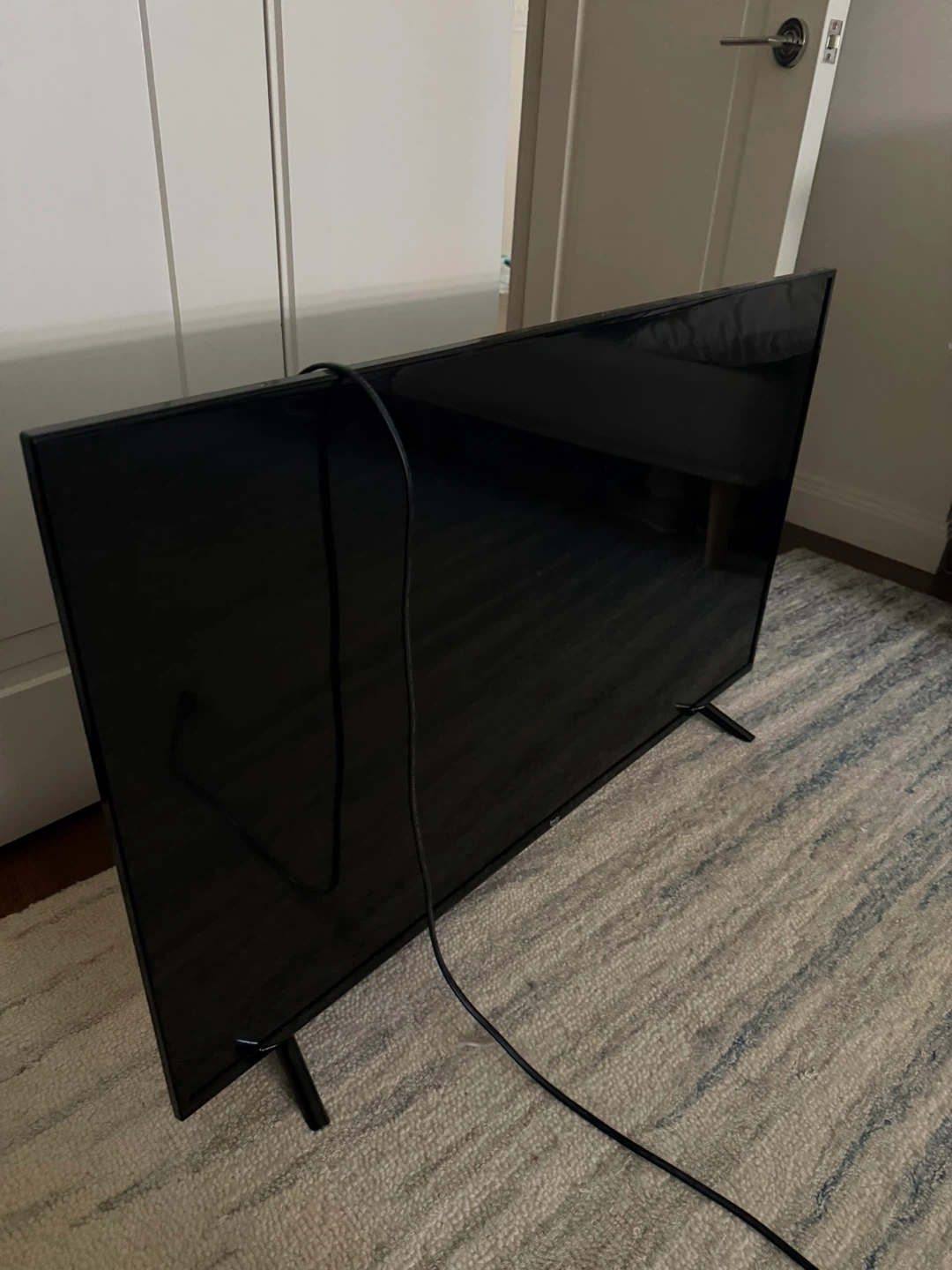onn. 42" Class 4K UHD (2160P) amazon fire Smart TV HDR