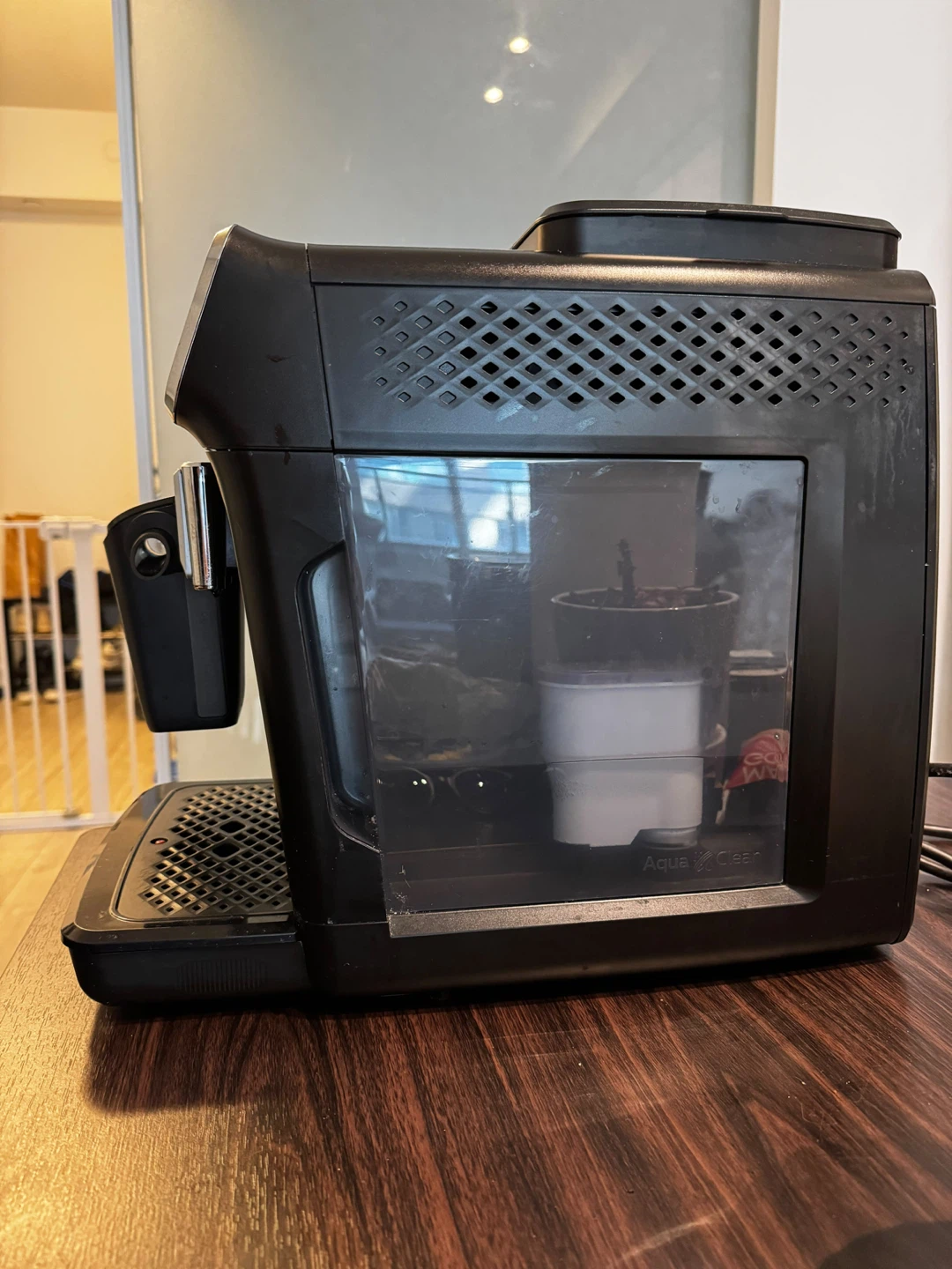 Philips 2300 Series Fully Automatic Espresso Machine - photo 4