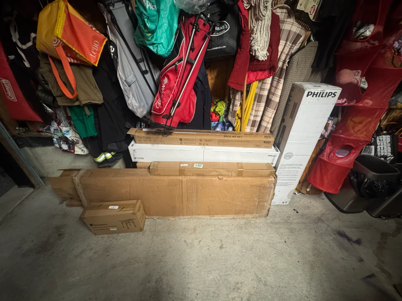 Garage clear-out – bed frames, kitchen stuff, lights & more - photo 2