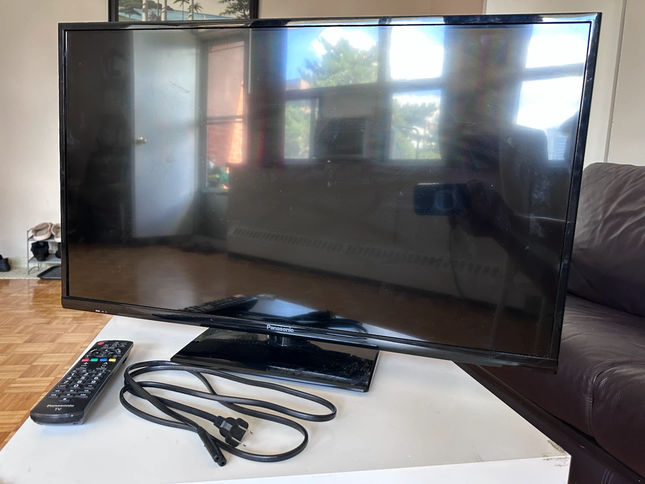 Panasonic 32-inch LED TV