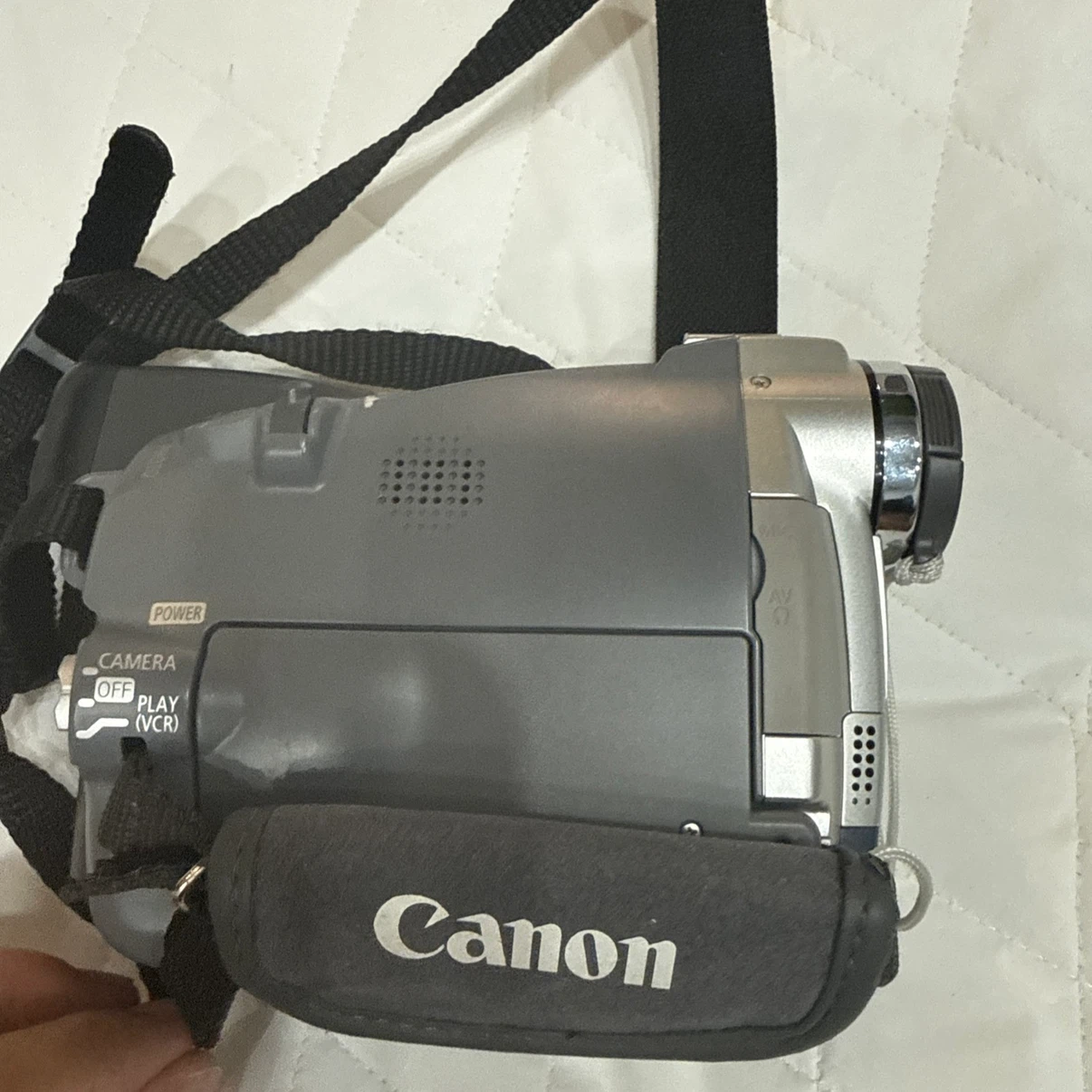 Canon ZR60 Digital Video Camcorder - photo 3