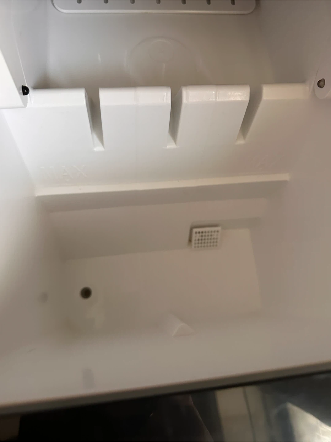 Euhomy Portable Ice Maker Model IM-09S - photo 5