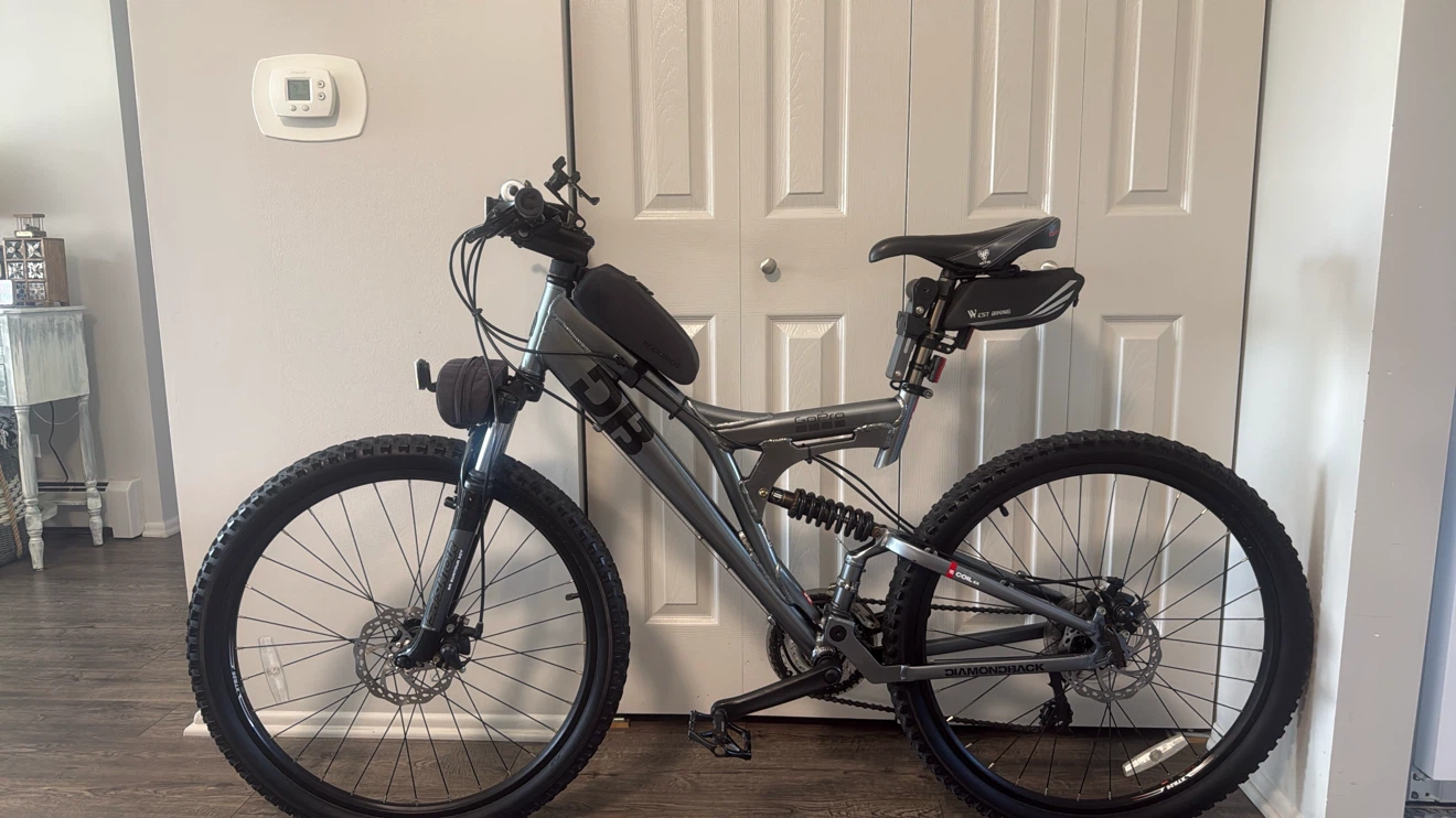 Diamondback Full Suspension Mountain Bike - photo 2