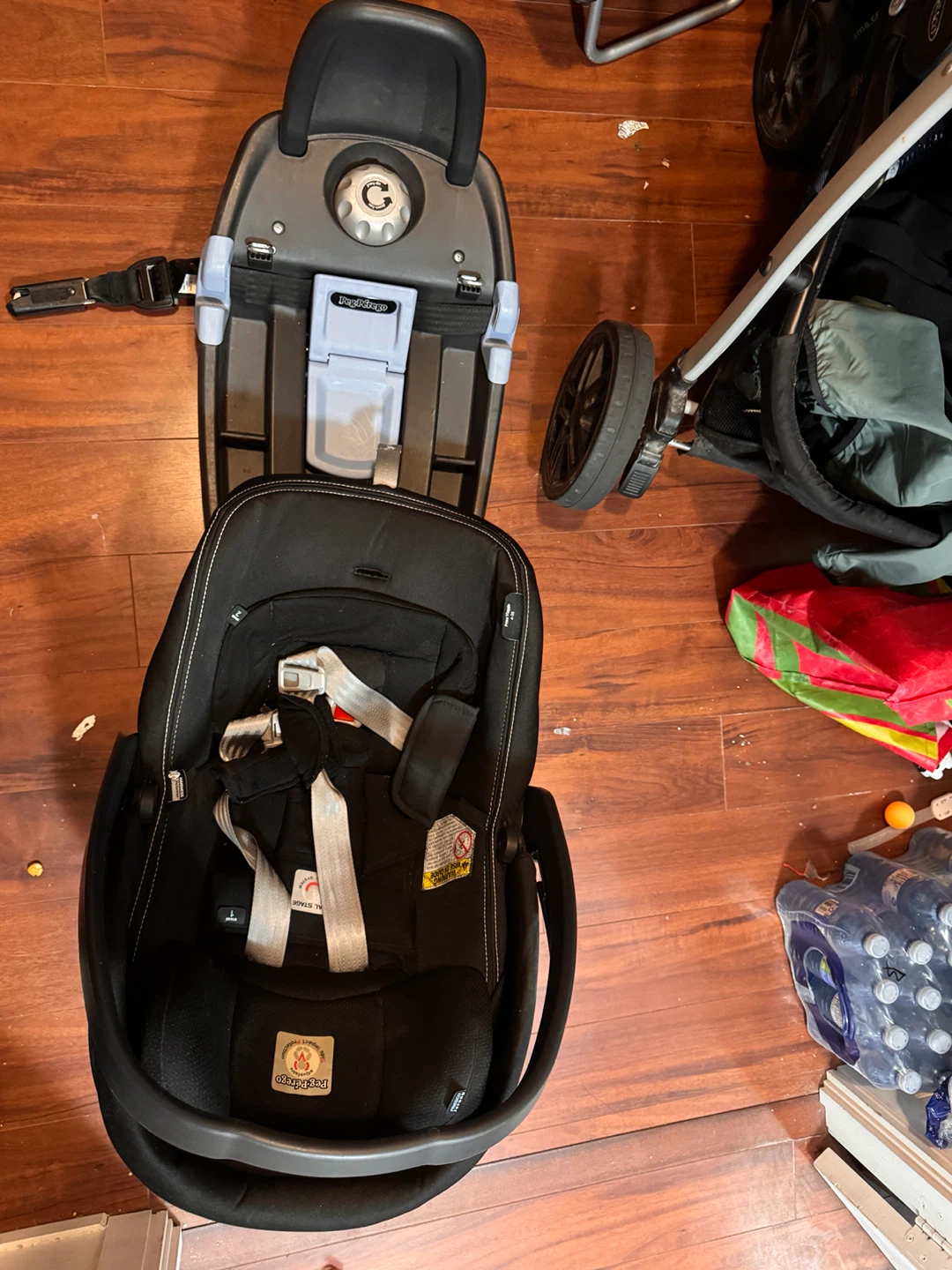 Folder travel ready  Stroller and Peg Perego Car Seat - photo 5