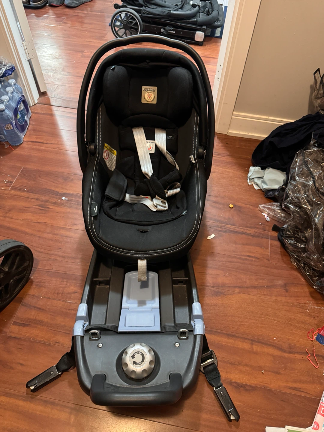 Peg Perego Car Seat - photo 2