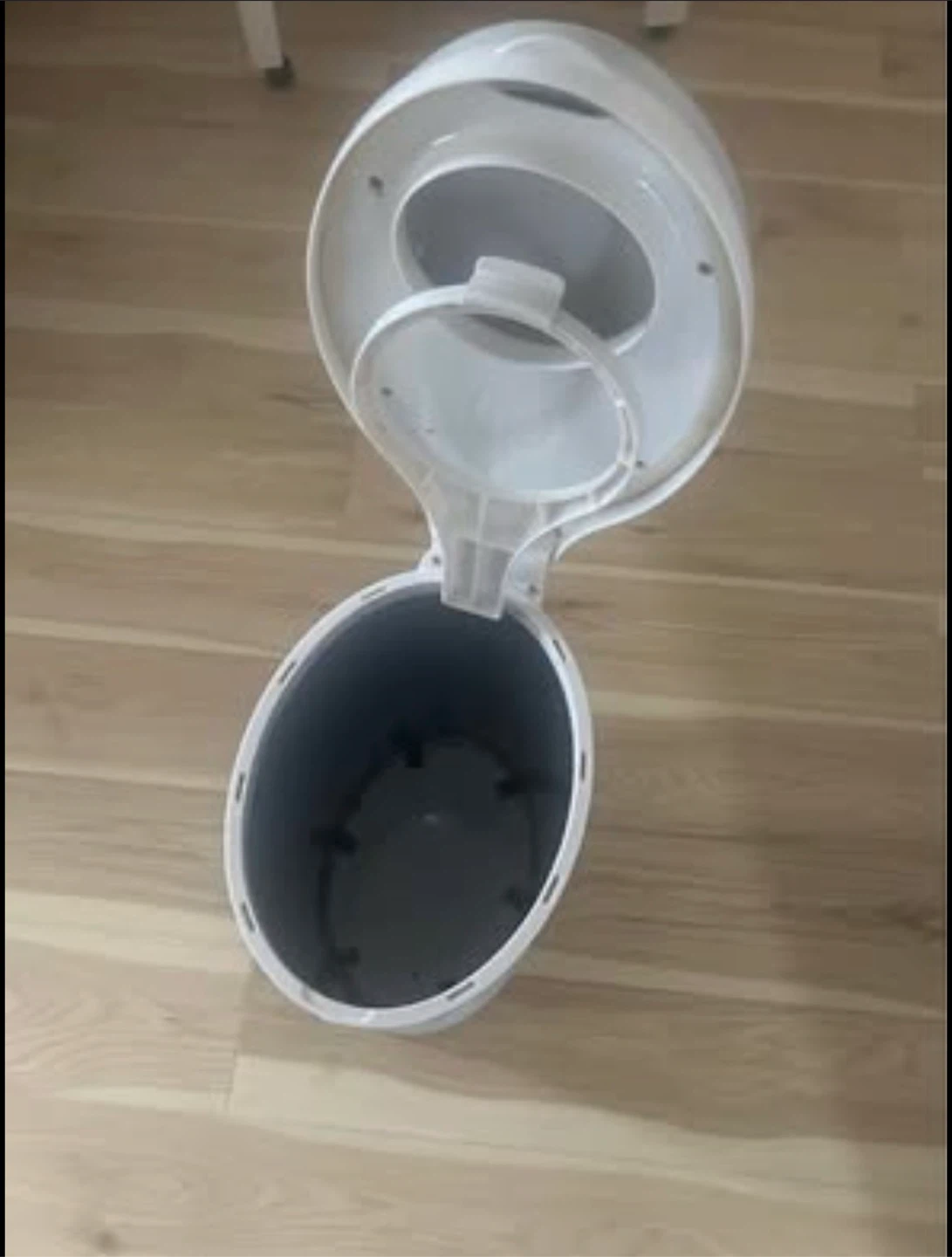 Ubbi Steel Diaper Pail - photo 3