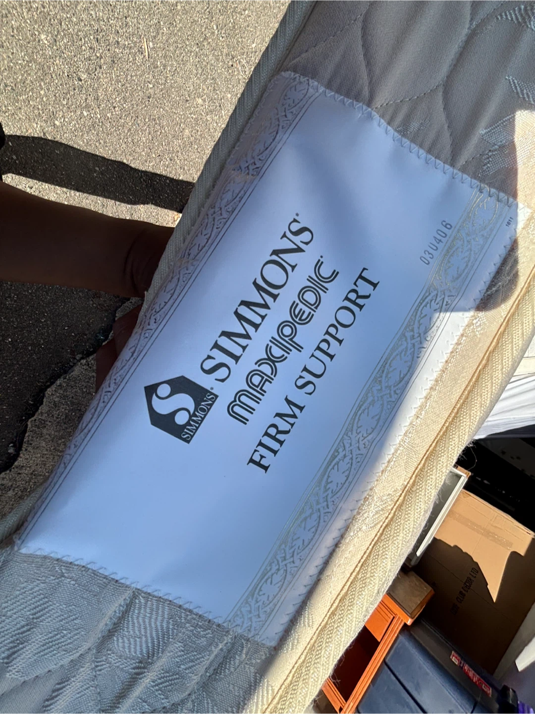 Simmons Maxipedic Firm Support Mattress - photo 2