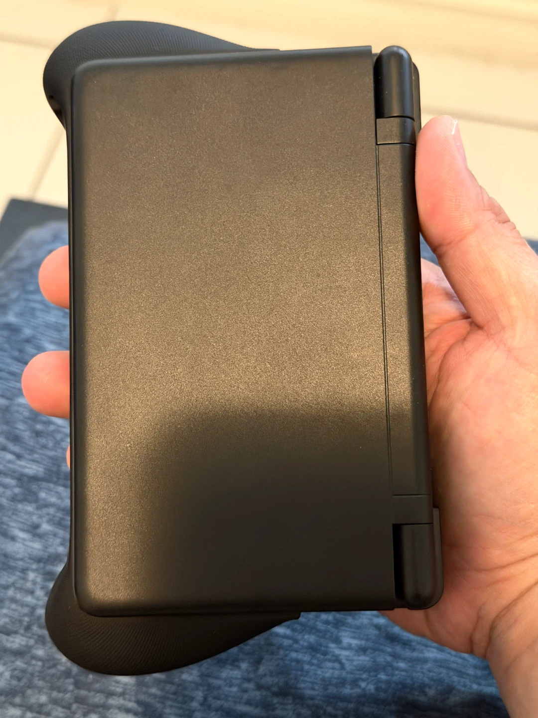 Ayn Thor Base 8 + 128gb - photo 5