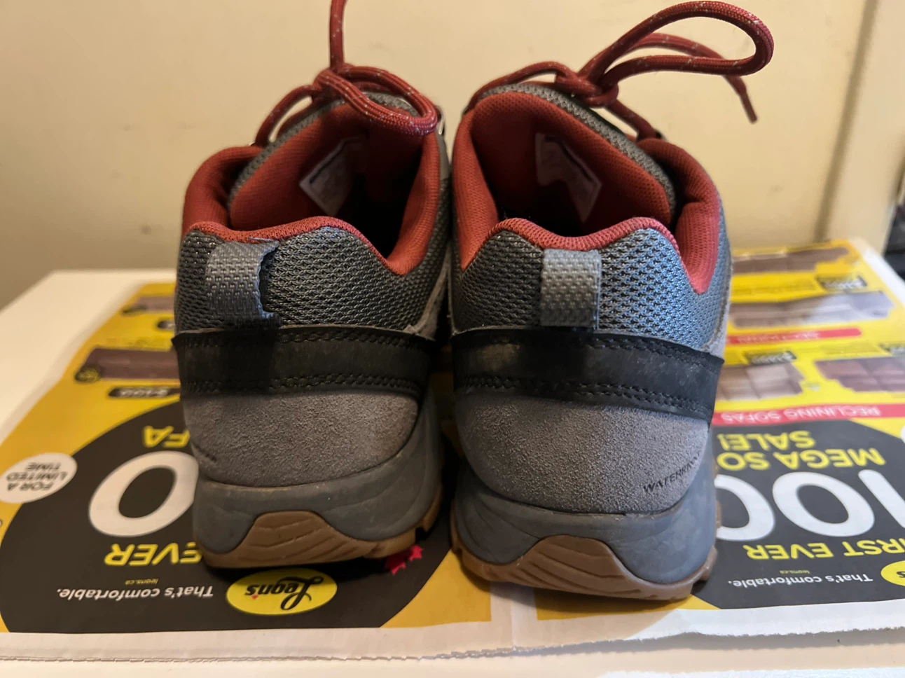 Columbia Hiking Shoes-size 7.5 - photo 4