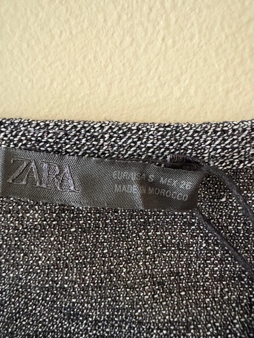 BNWT Zara Long Sleeve T Shirt - photo 4