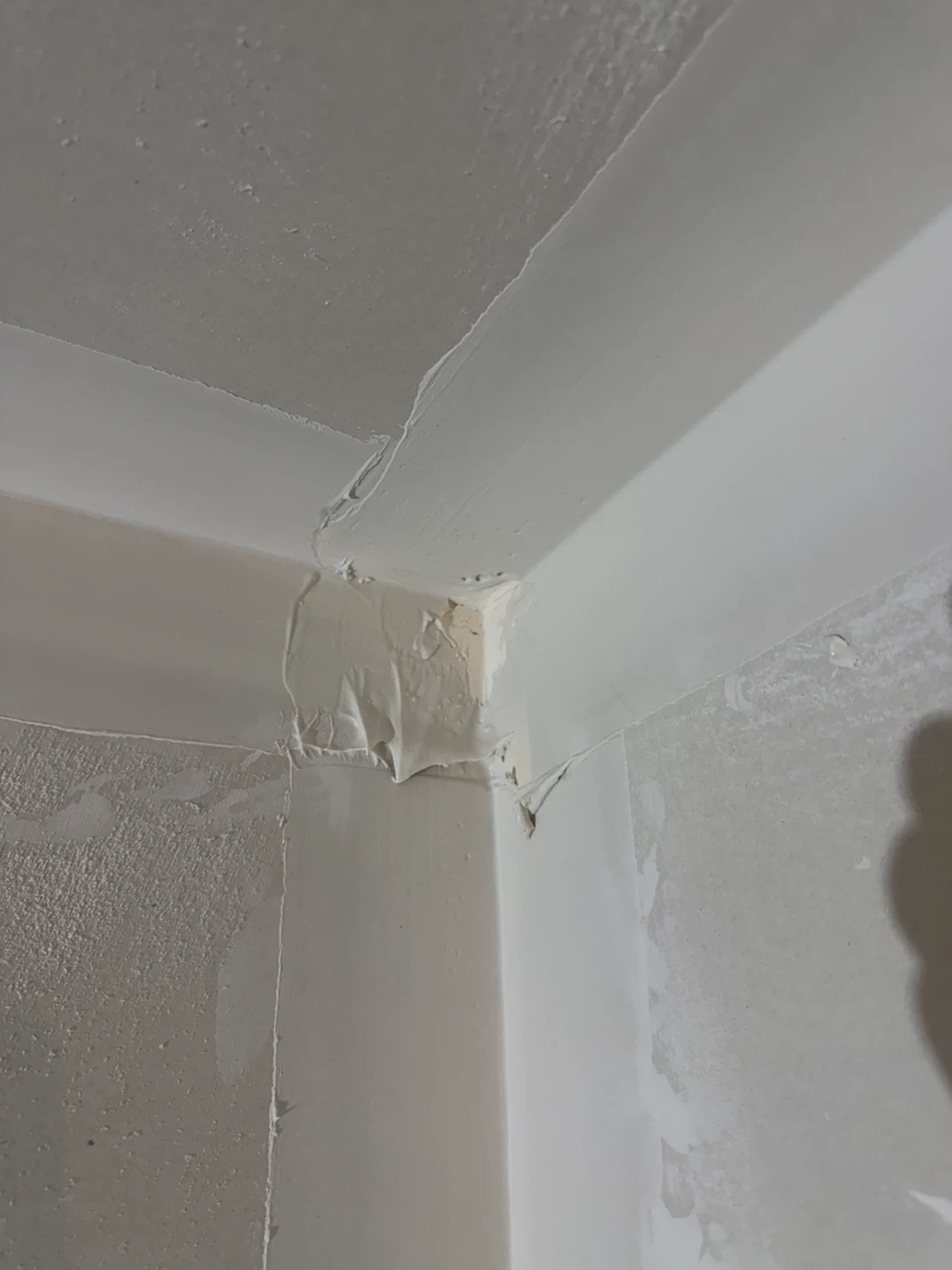 Need drywall work done? I can help! 🔨 - photo 2