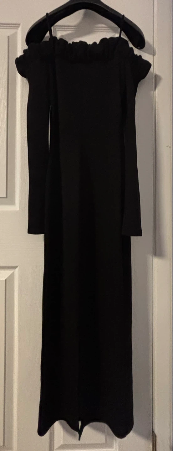 H&M Black Off-the-Shoulder Dress - photo 3