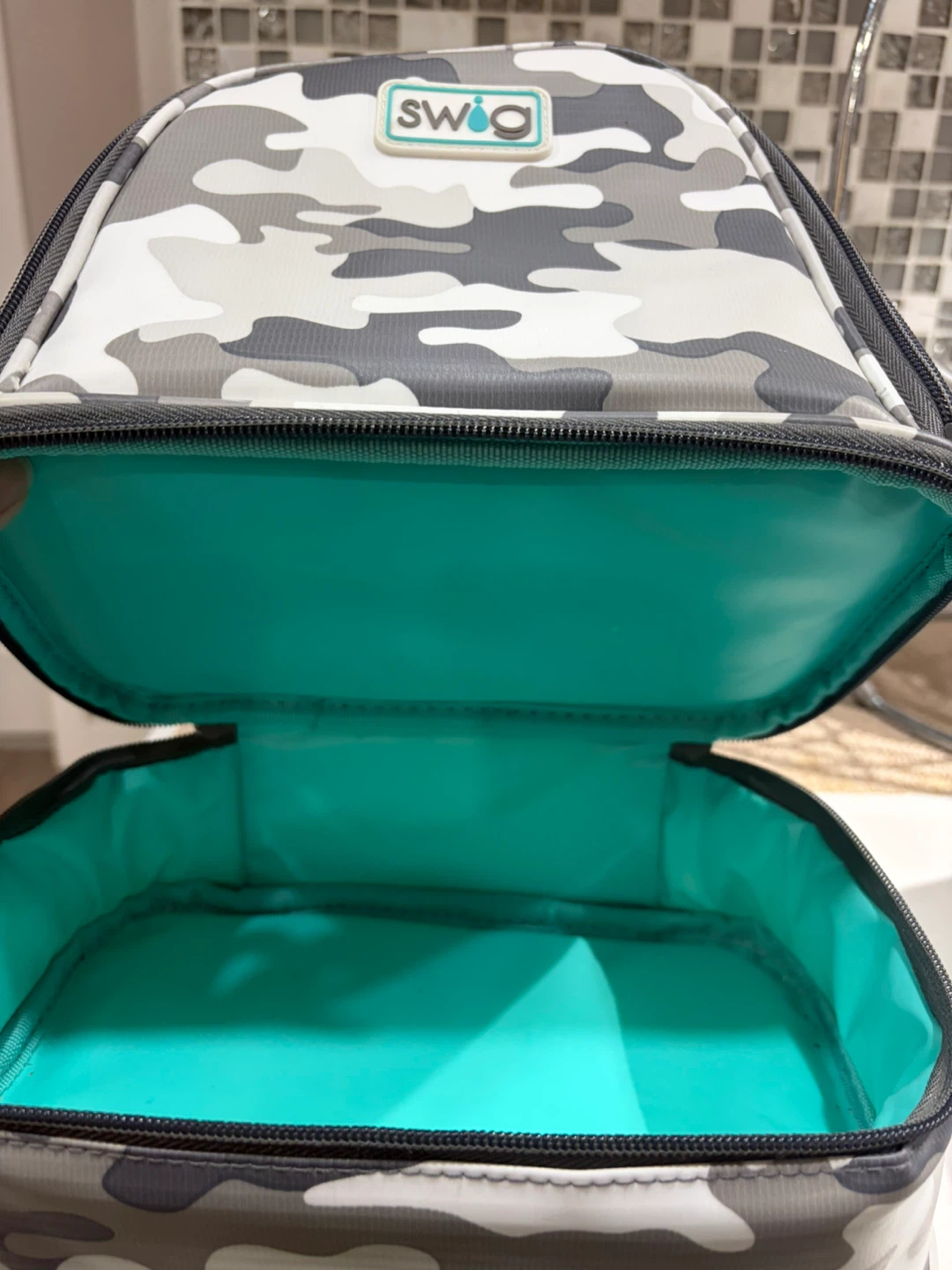 Swig Camo Lunch Bag - photo 3