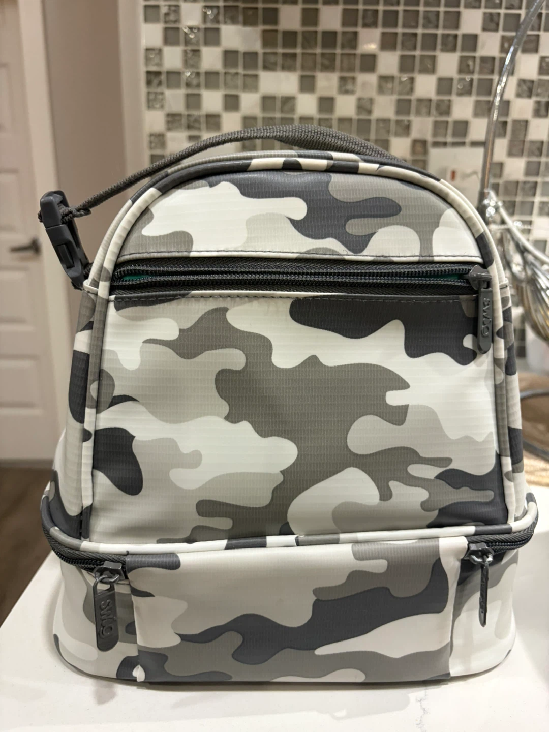 Swig Camo Lunch Bag - photo 4