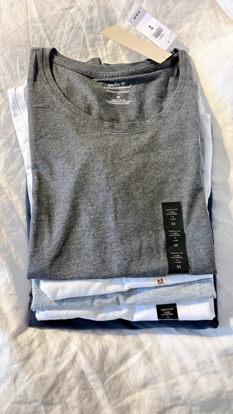 Banana Republic Timeless Tee T-Shirts - Size M - photo 2