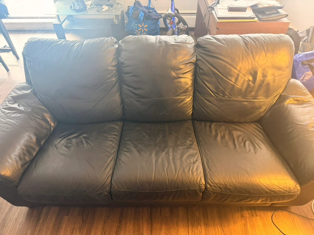 Black Leather Three-Seater Sofa - photo 2