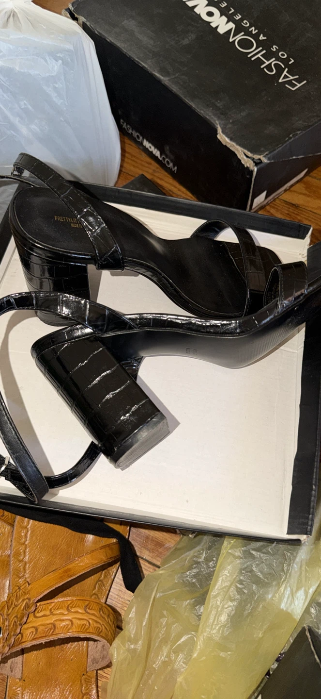 Prettylittlething Black Crocodile Block Heels