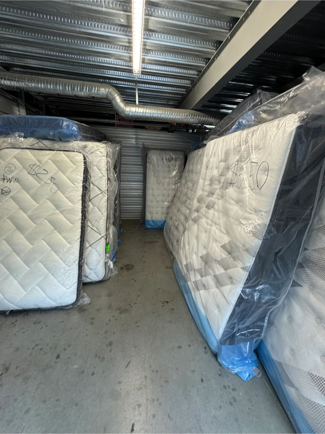 TOP NAME BRAND QUEEN SIZE HYBRID MATTRESSES - photo 2