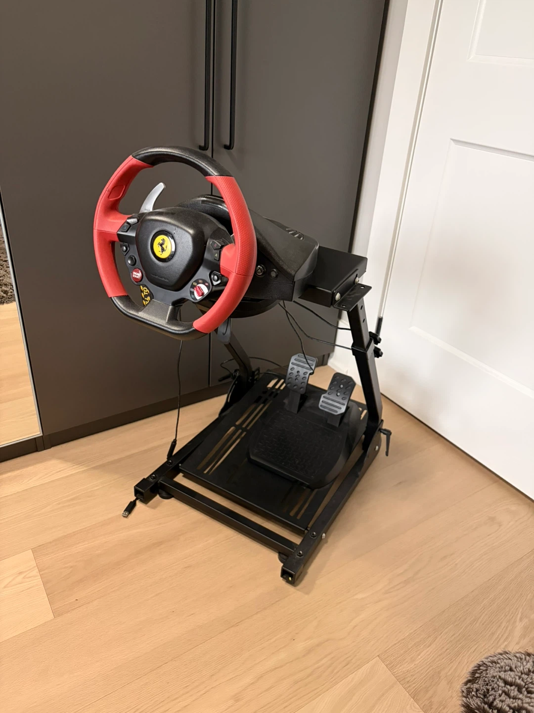 Xbox Thrustmaster Ferrari Racing Wheel with Stand