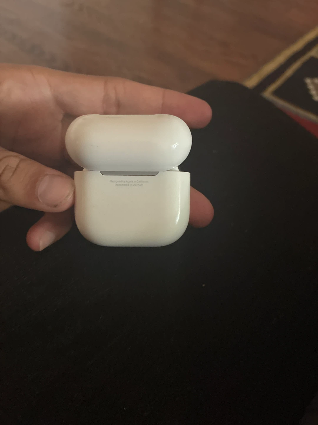 Apple AirPods 4 - photo 2
