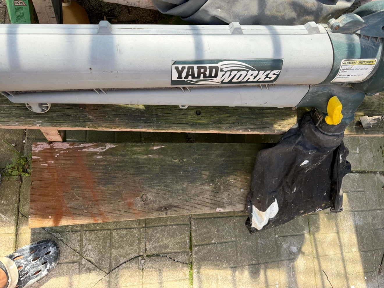 Yardworks Electric Leaf Blower - photo 5