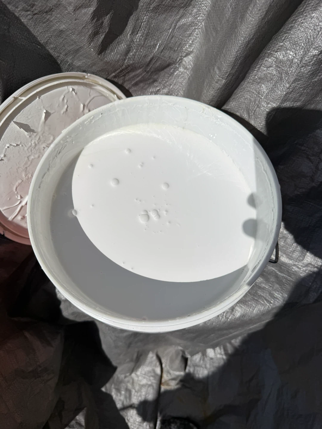Behr Premium Plus Primer & Sealer 1 Gallon - photo 2