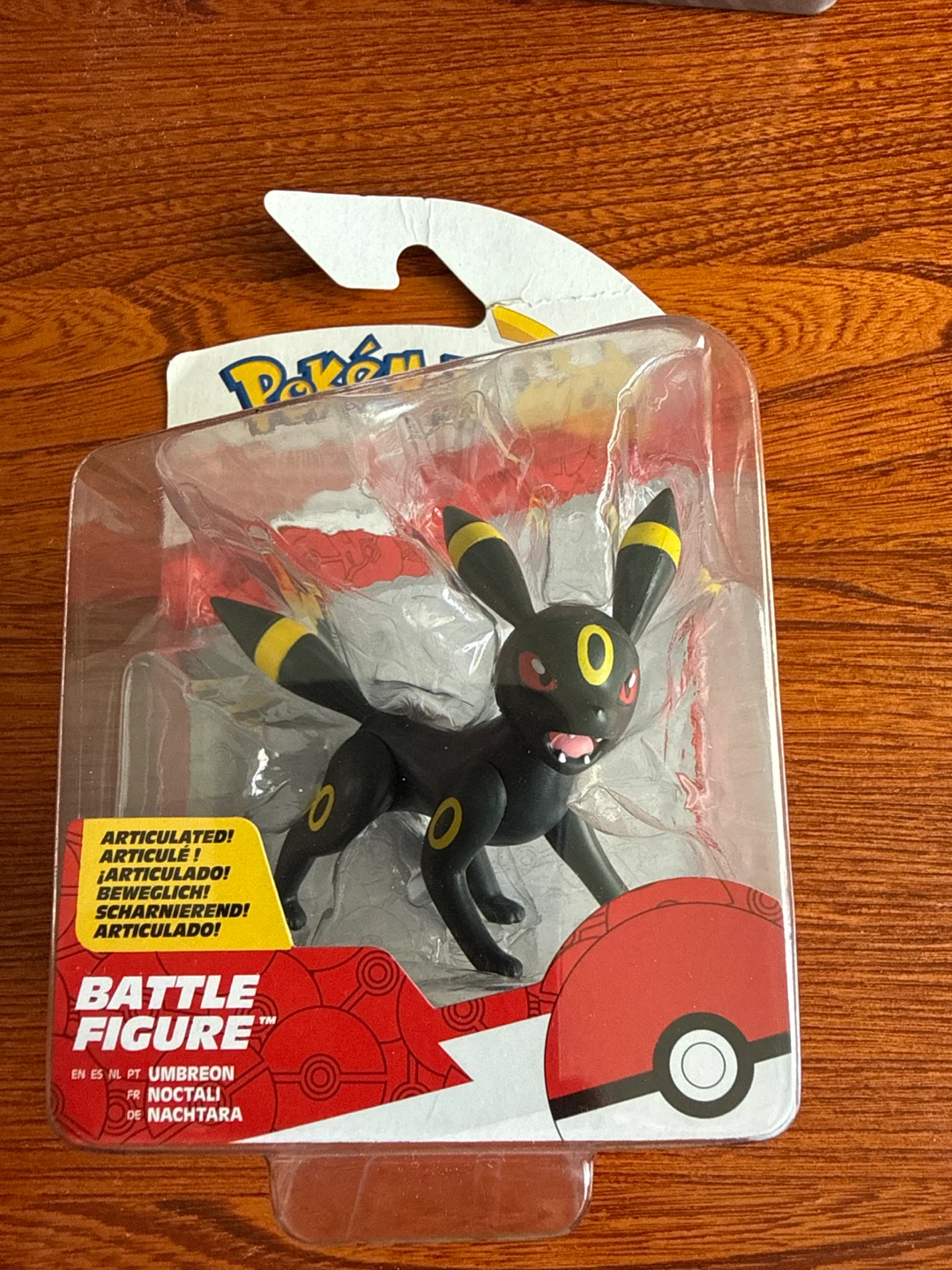 Pokemon Umbreon Battle Figure