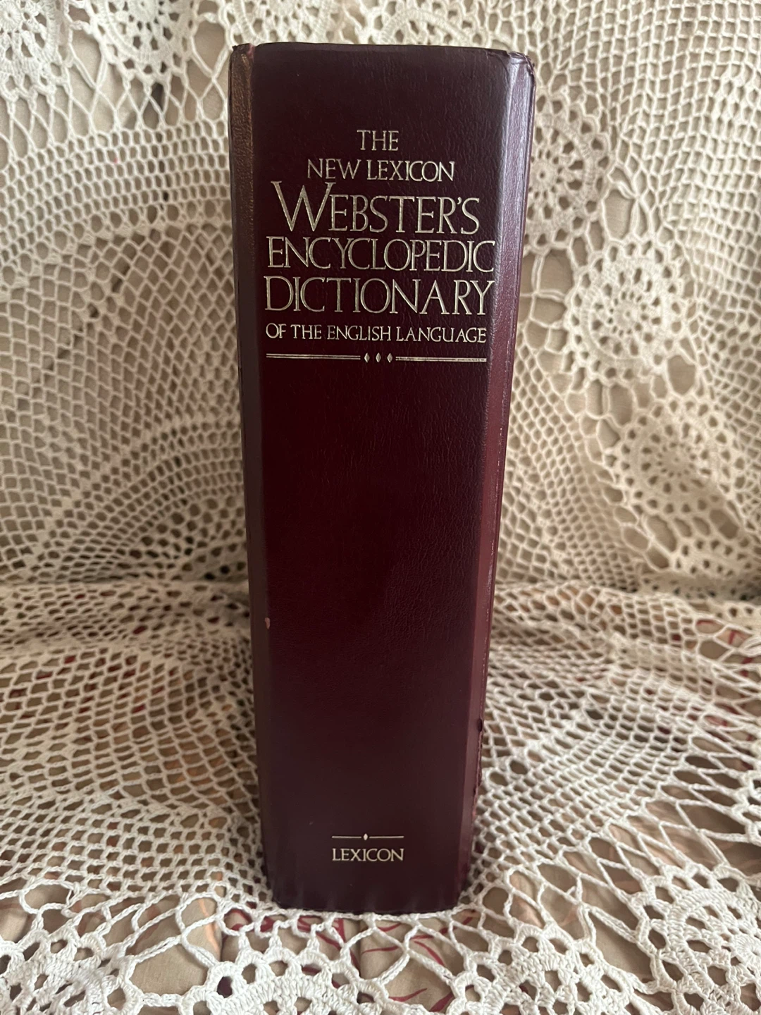 The New Lexicon Webster's Encyclopedic Dictionary, 1988 - photo 2