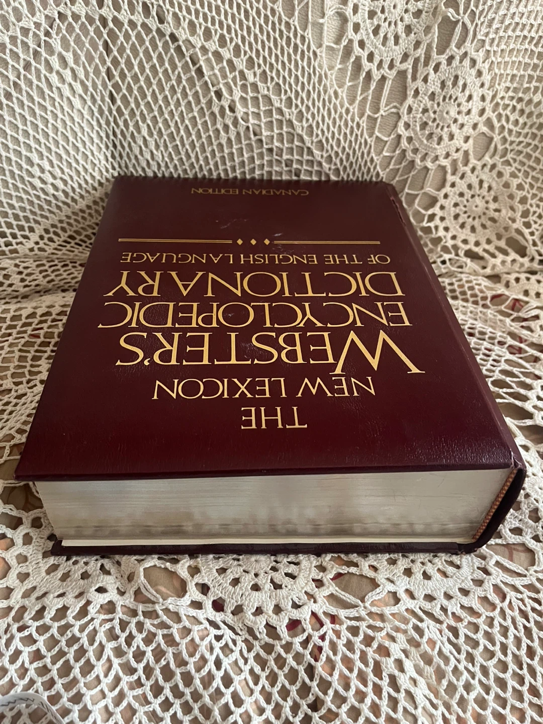 The New Lexicon Webster's Encyclopedic Dictionary, 1988 - photo 4