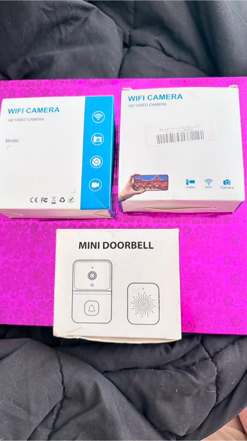 2 Mini WiFi HD VidCam & Mini doorbell