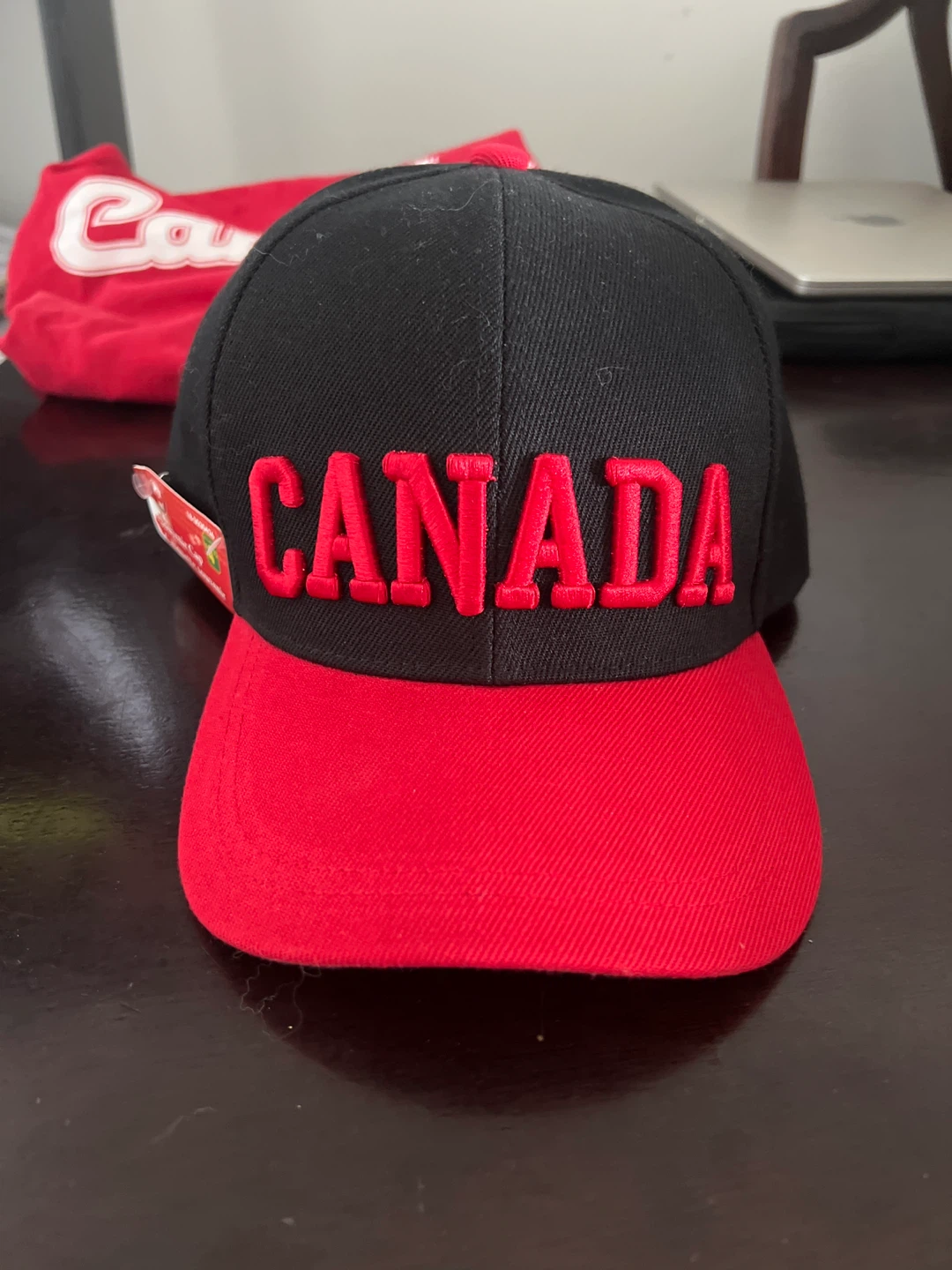 CANADA Souvenir - BASEBALL CAP 🇨🇦🧢 *BRAND NEW*