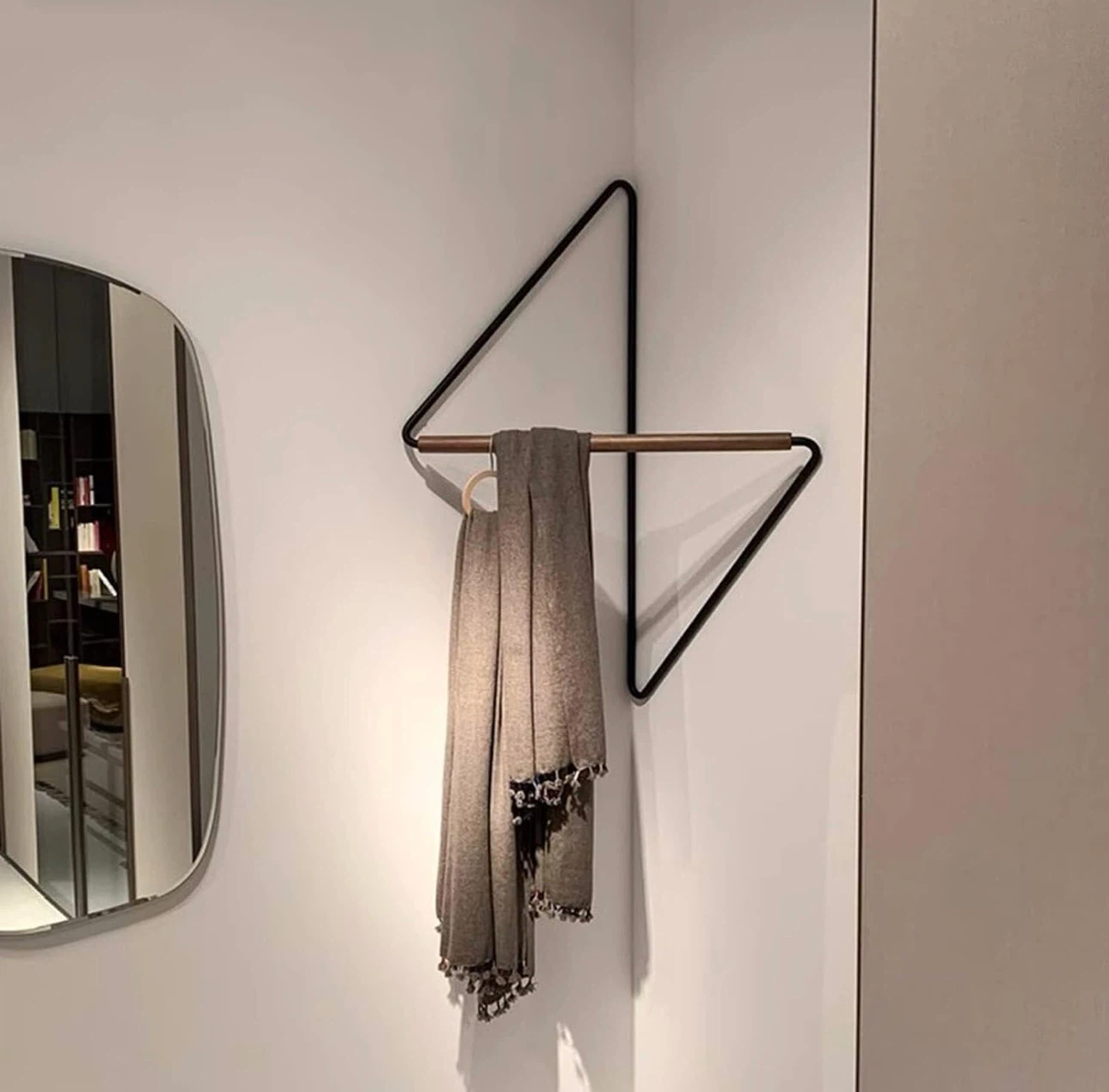 Corner metal coat rack - photo 2