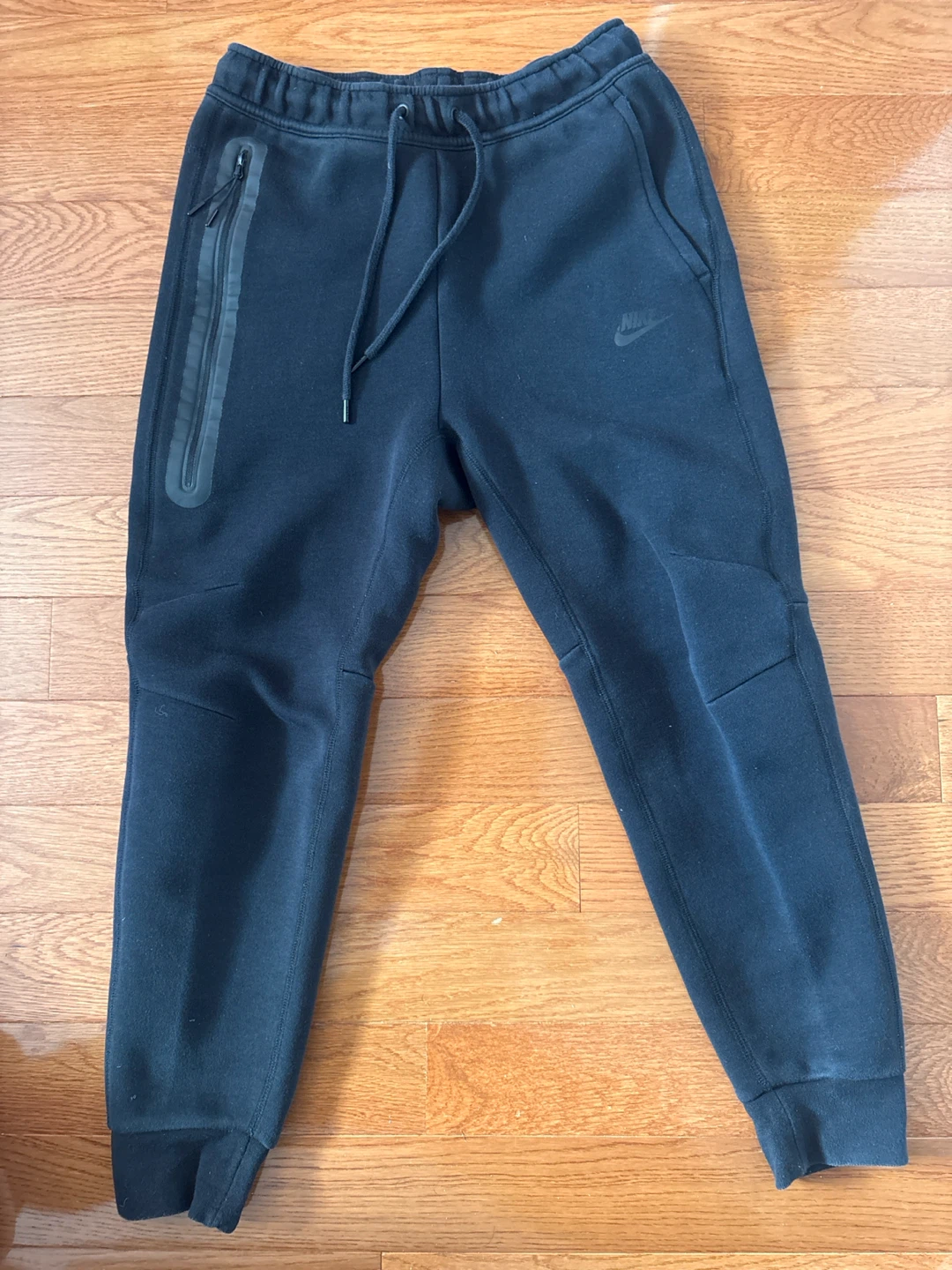 Black Nike Tech Pants Size Medium