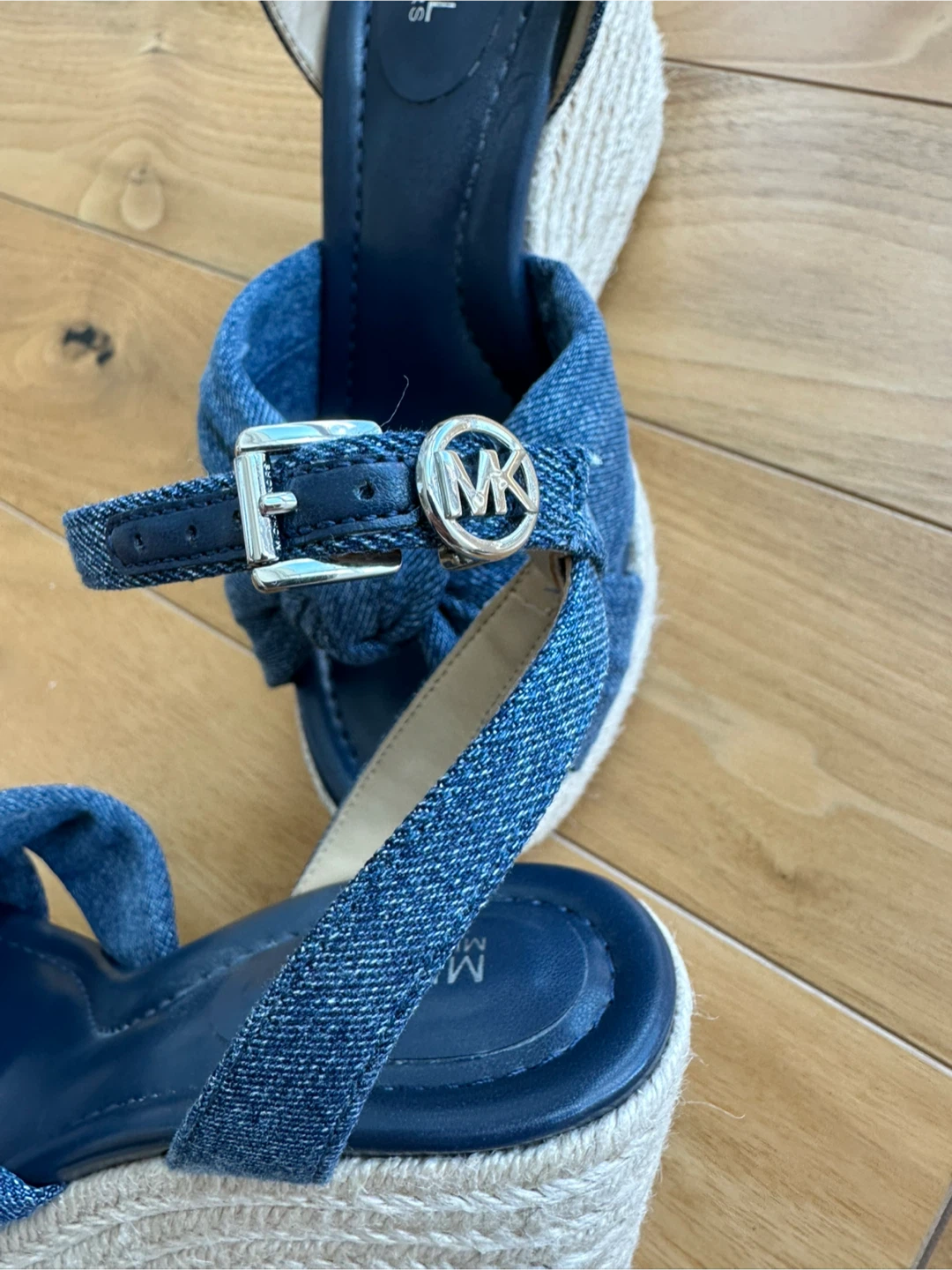 Michael Kors Denim Espadrille Wedges -Size 5/5 - photo 3