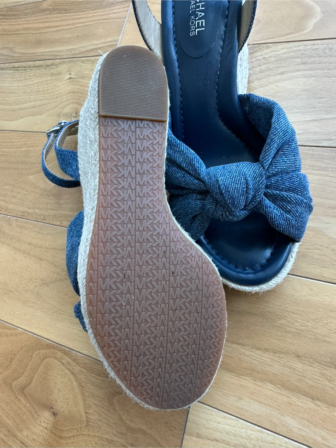 Michael Kors Denim Espadrille Wedges -Size 5/5 - photo 4