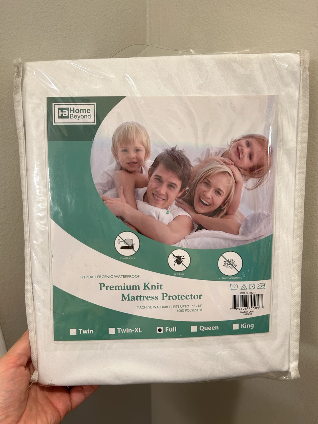 Home Beyond Premium Knit Mattress Protector（Full Size）