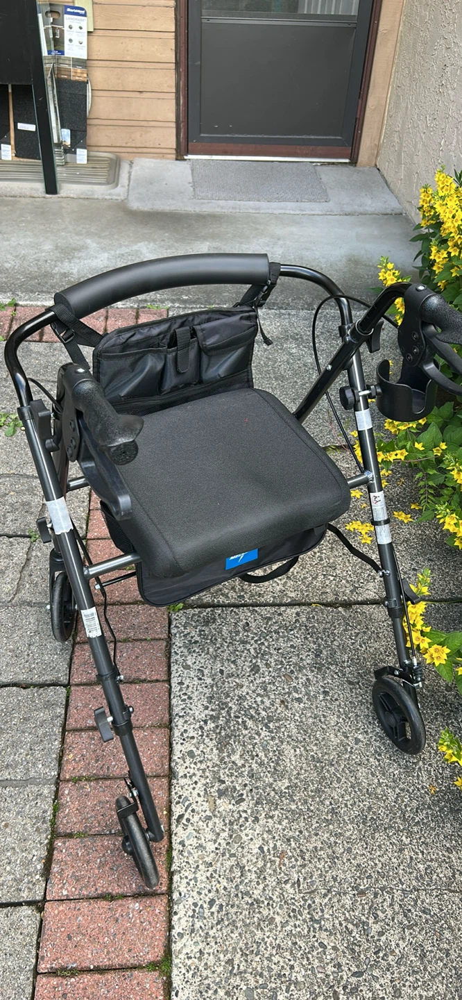 Medline Mobility Chair - photo 2