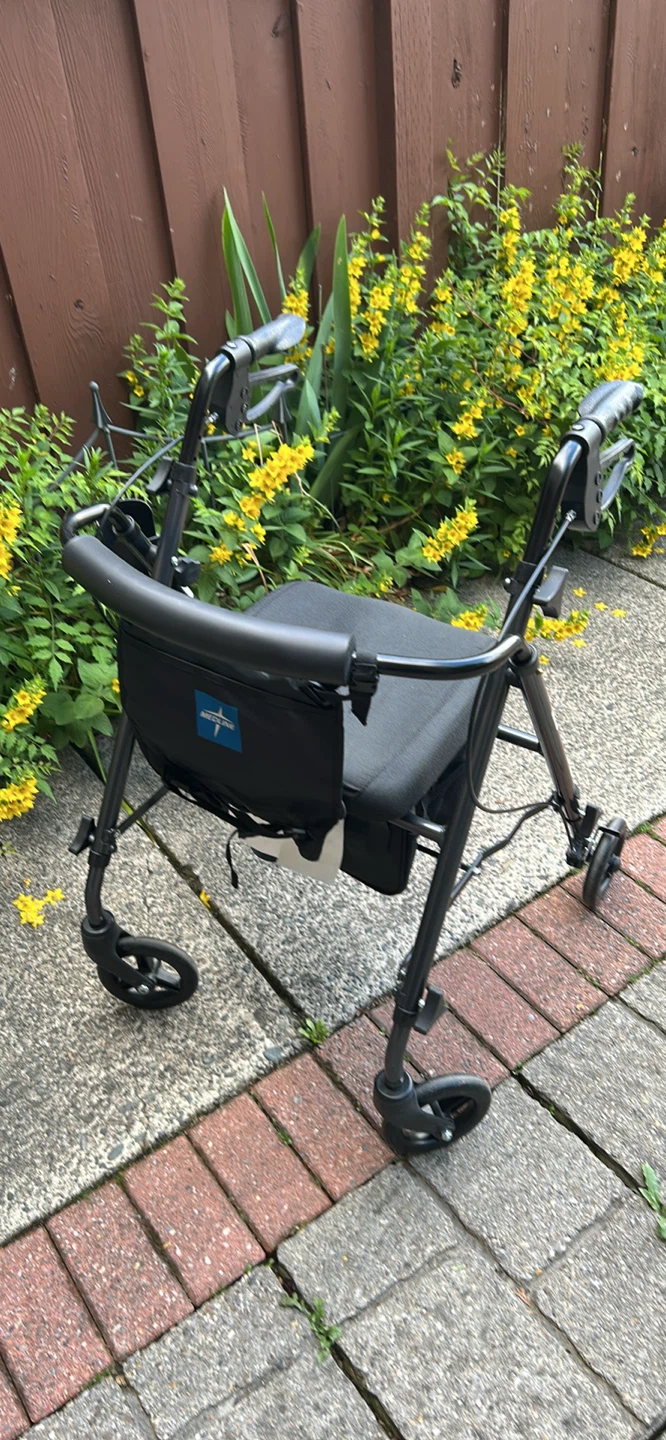 Medline Mobility Chair - photo 3