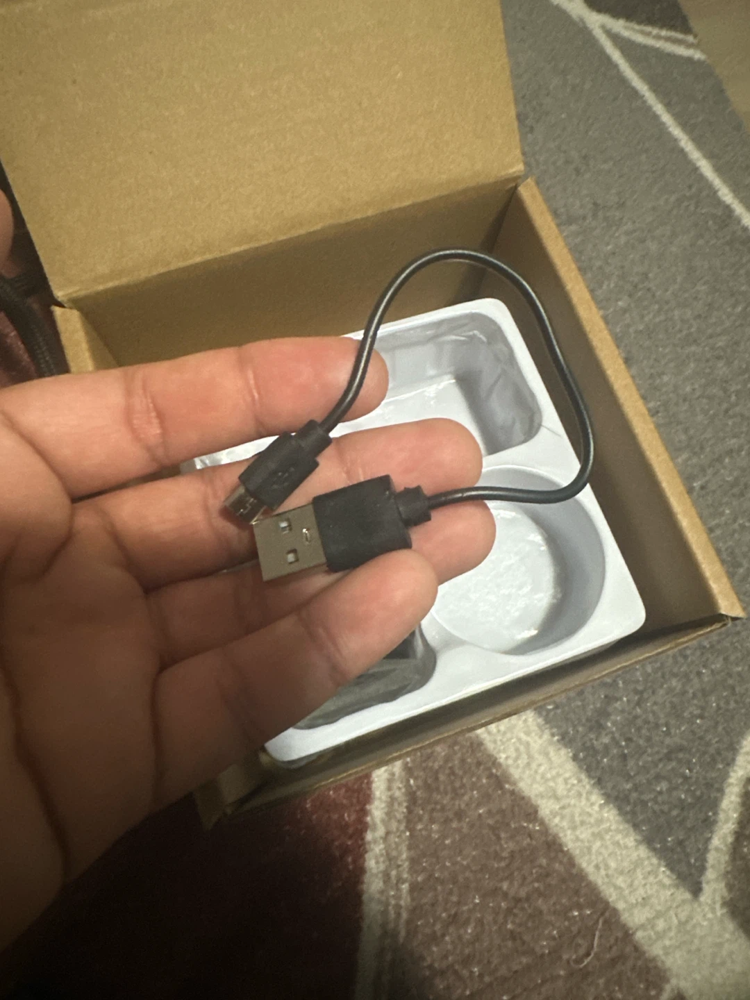 Mini Wireless Security Camera - photo 3