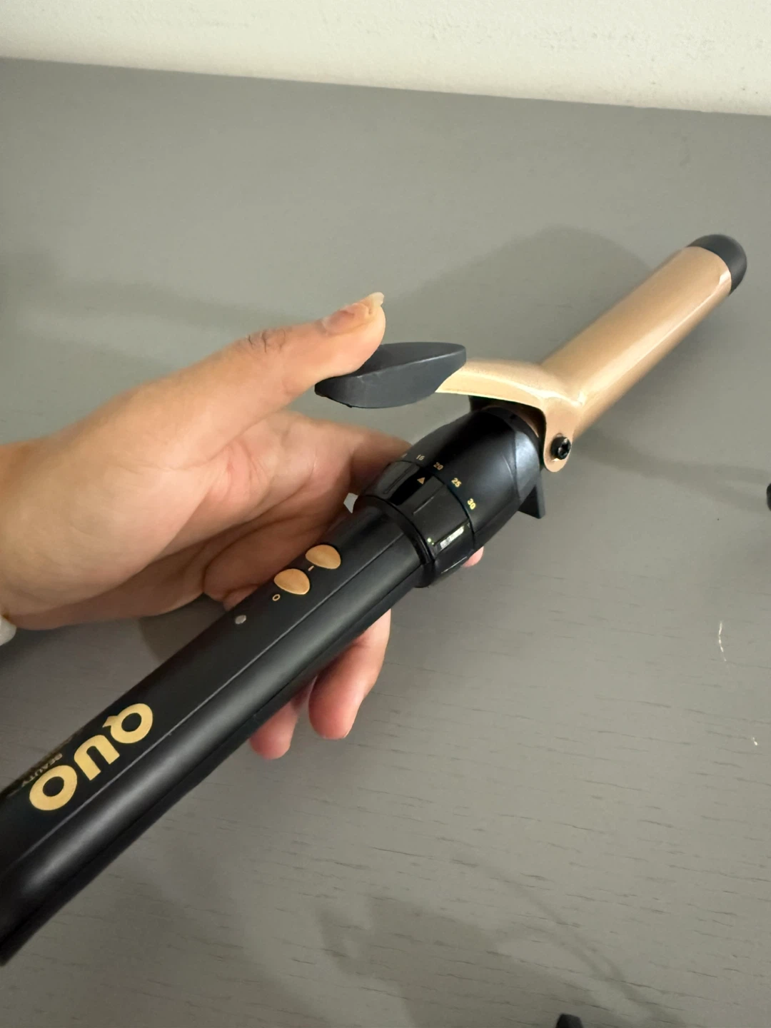 Quo Beauty by Conair curling iron