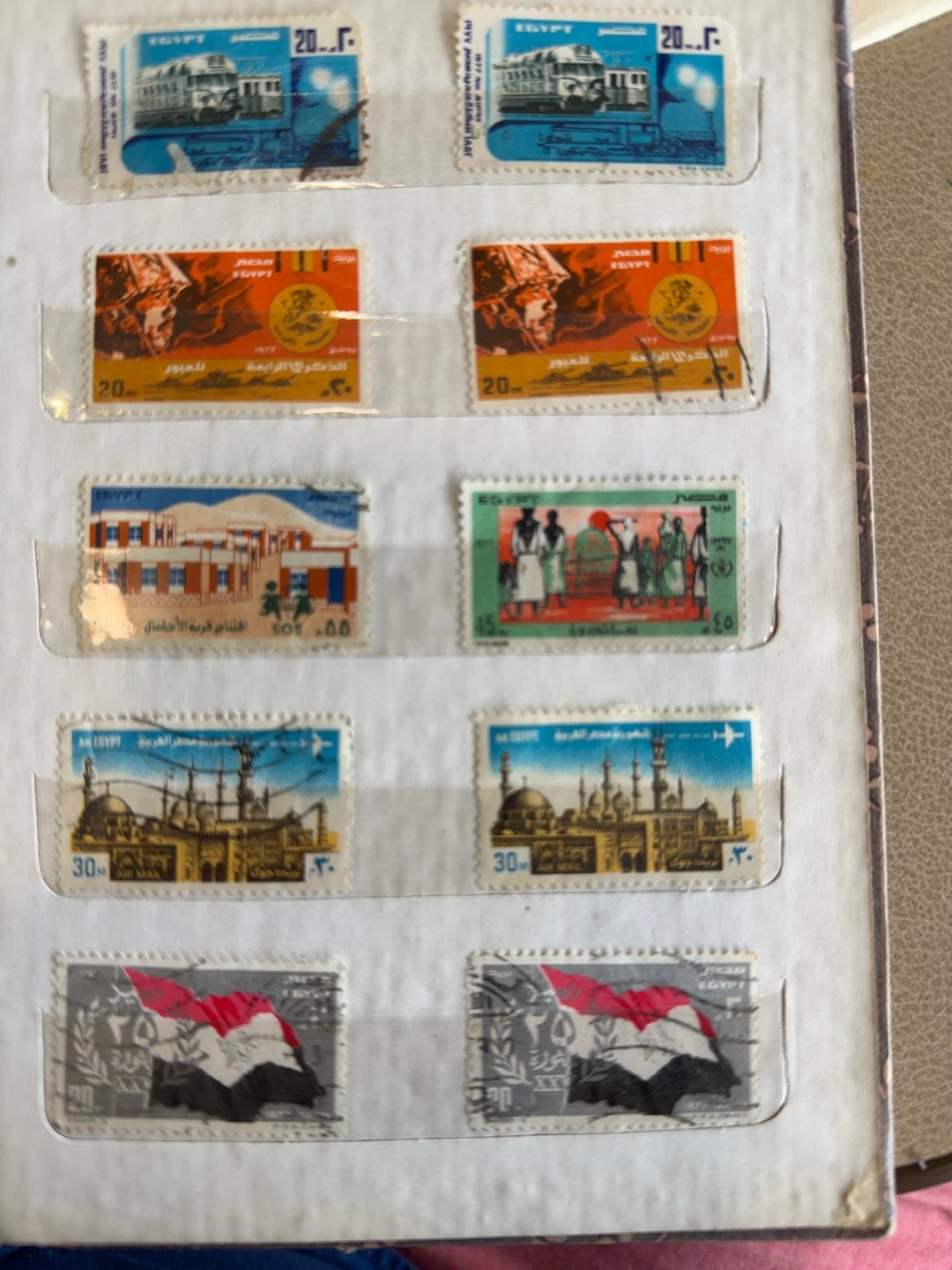 Vintage International Postage Stamp Collection Album - photo 5