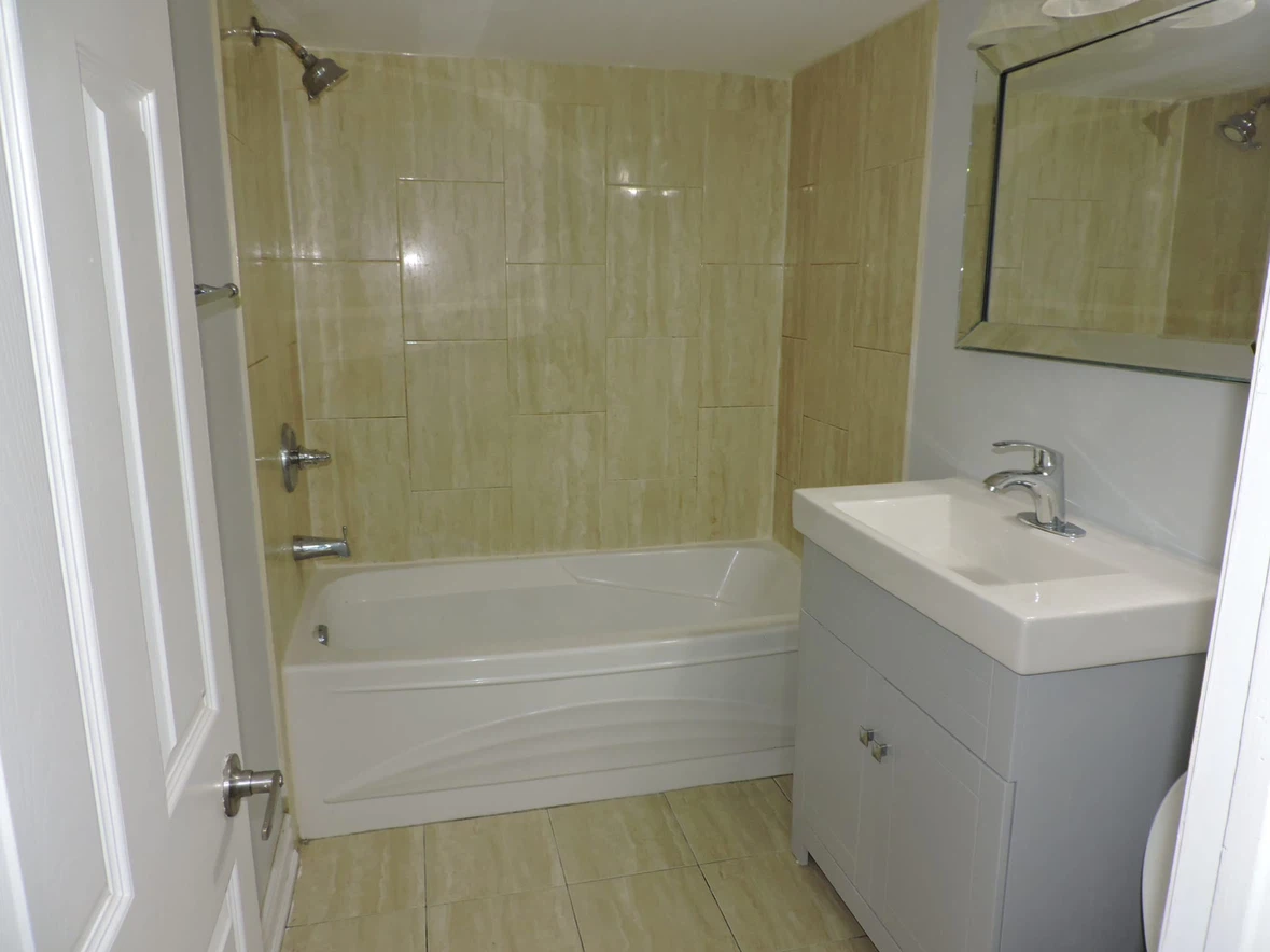 Basement for rent - photo 3
