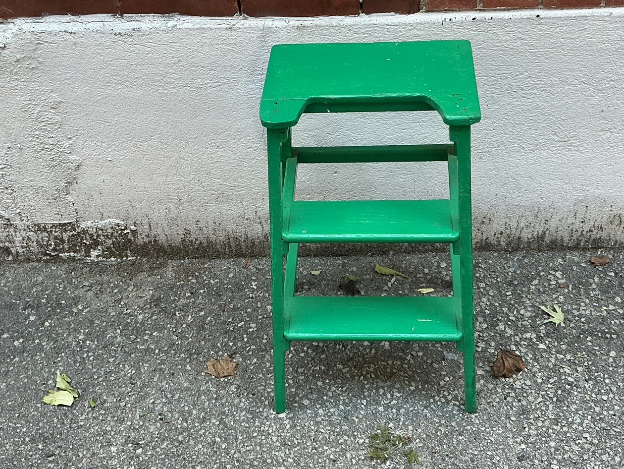 Green Wooden 3 Steps Stool Step Ladder !