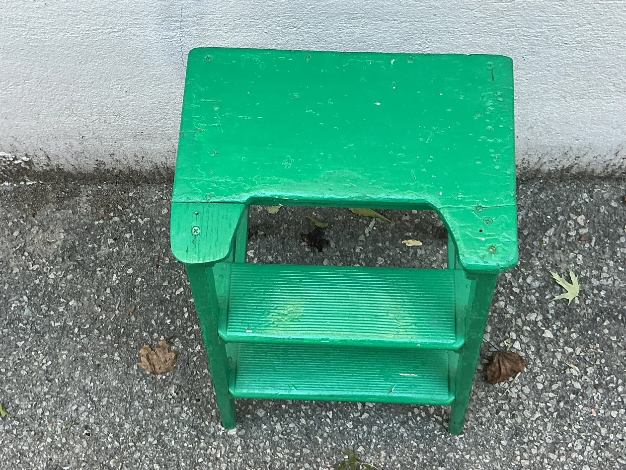Green Wooden 3 Steps Stool Step Ladder ! - photo 2