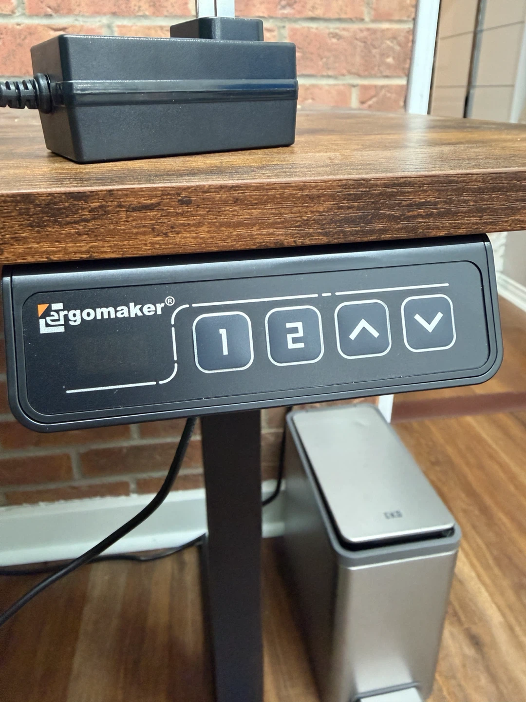 Ergomaker Standing Desk - photo 4