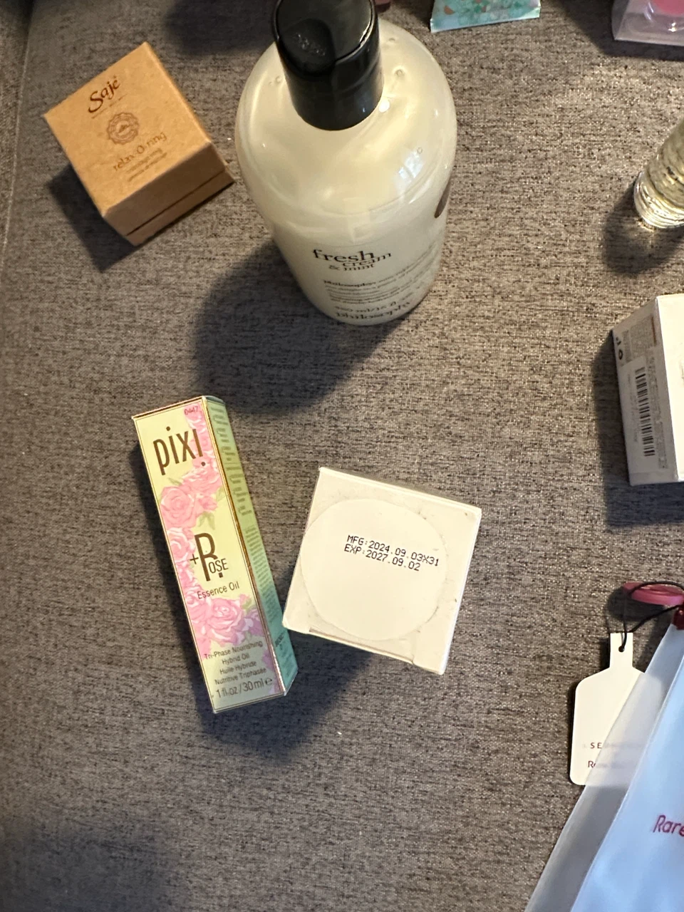 Beauty and Skincare Bundle Set - photo 5