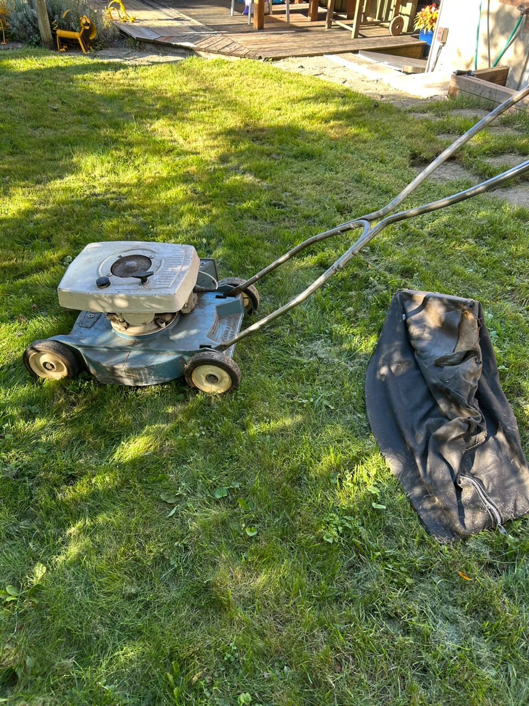 Vintage Craftsman C944.5 Gas Lawn Mower - photo 3