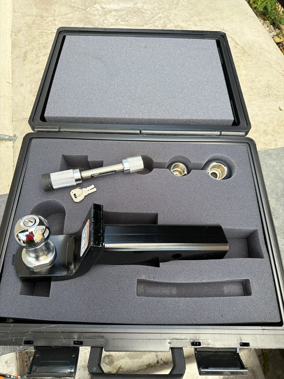 Range Rover Trailer Hitch Ball Mount Kit with Case - photo 3