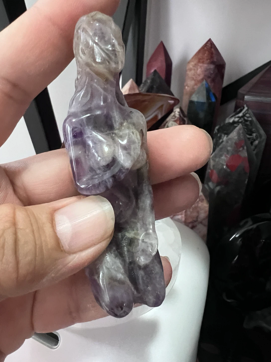 DREAM AMETHYST GODDESS CARVING - photo 5