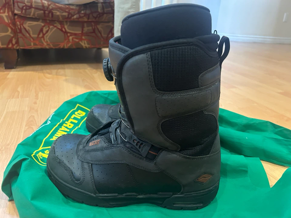 Vans Encore Snowboard Boots Men's Size 12